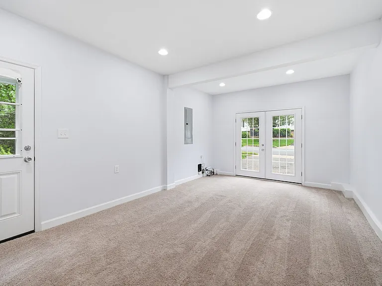 8474 Ararat Ct — Photo 35