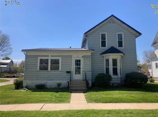 707 A Ave, Vinton, IA 52349