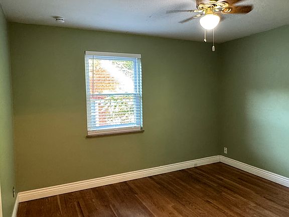 2nd image of 905 Highland Ave