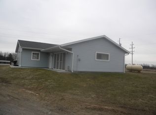 6344 N Meridian Rd, Hope, MI 48628