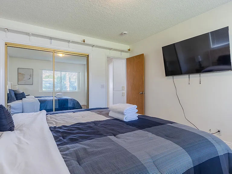 518 E La Sierra Dr — Photo 31