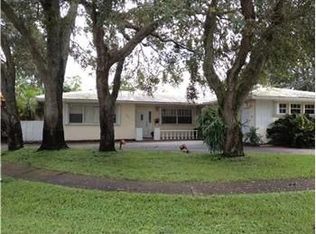 5210 McKinley St, Hollywood, FL 33021