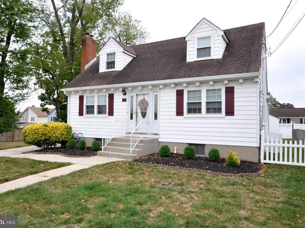 59 Hughes Ave, Hamilton, NJ 08619