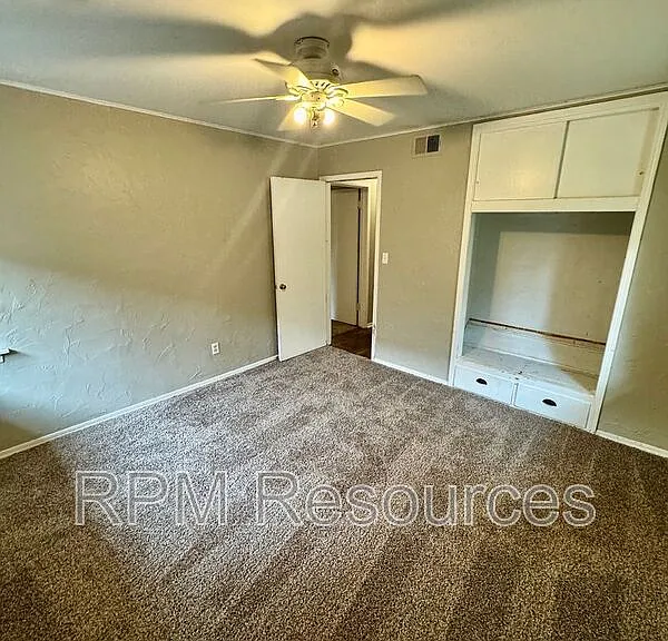 2137 Barclay Rd — Photo 20