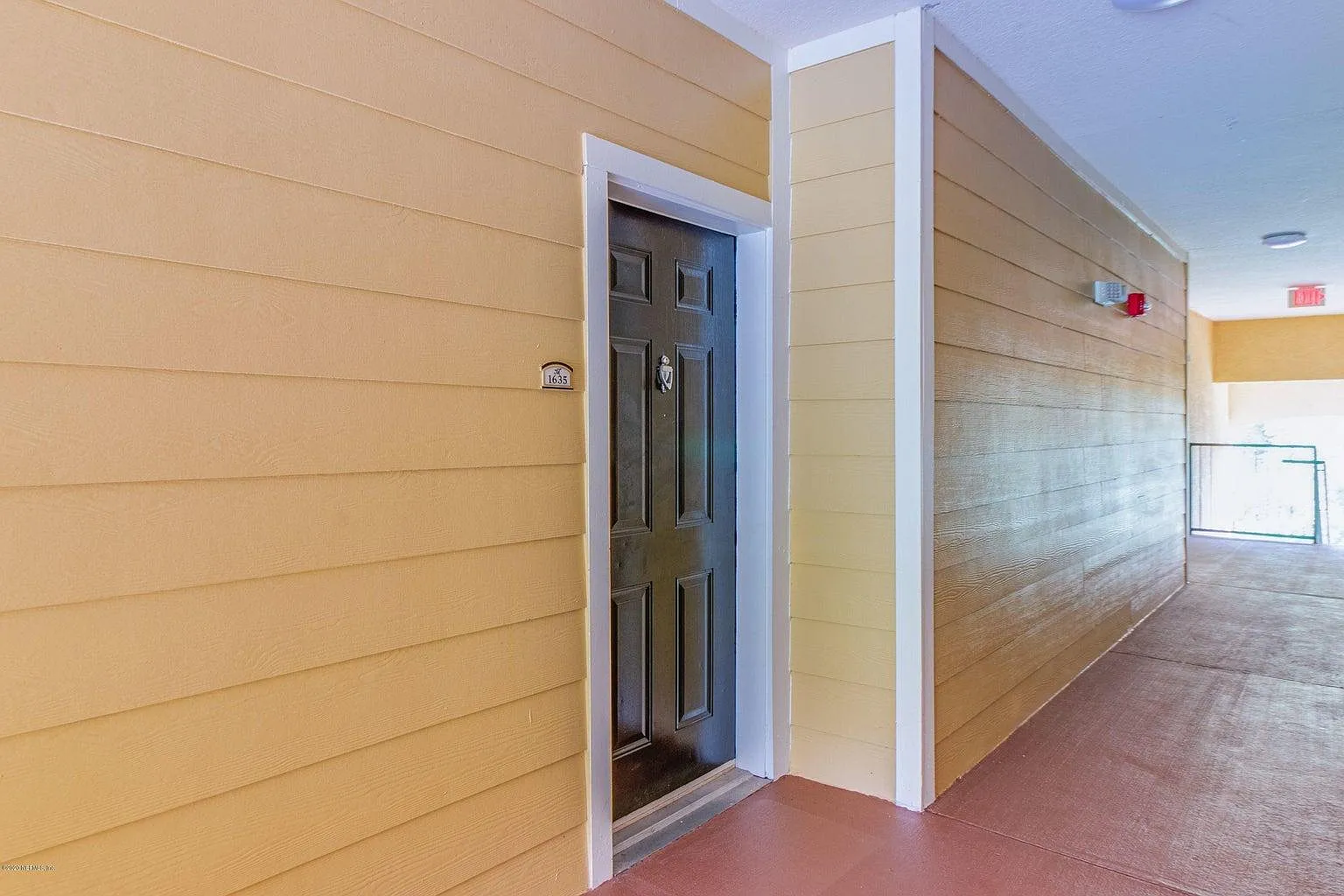 1 bed, 643 sqft, $1,295 — Photo 3