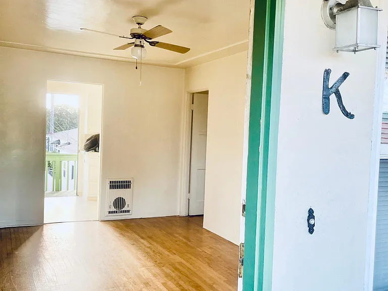 4851 Brighton Ave #K — Photo 9