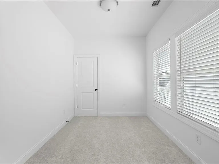 1042 Winding Branch Dr — Photo 53