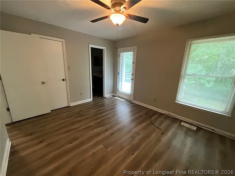 929 Kennesaw Dr — Photo 12