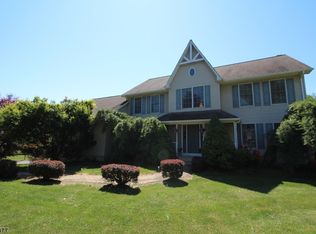 45 Highland Rd, Hackettstown, NJ 07840