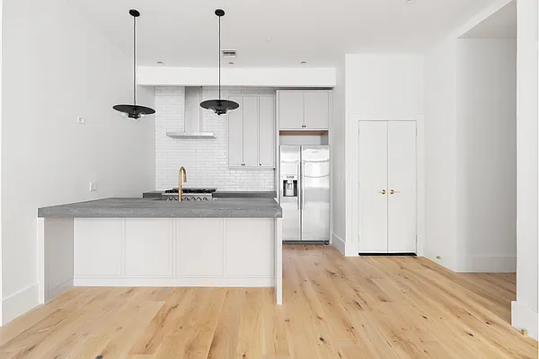 Rented by Compass | media 14