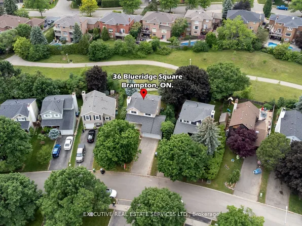 36 Blueridge Sq, Brampton, ON L6Z 1A1