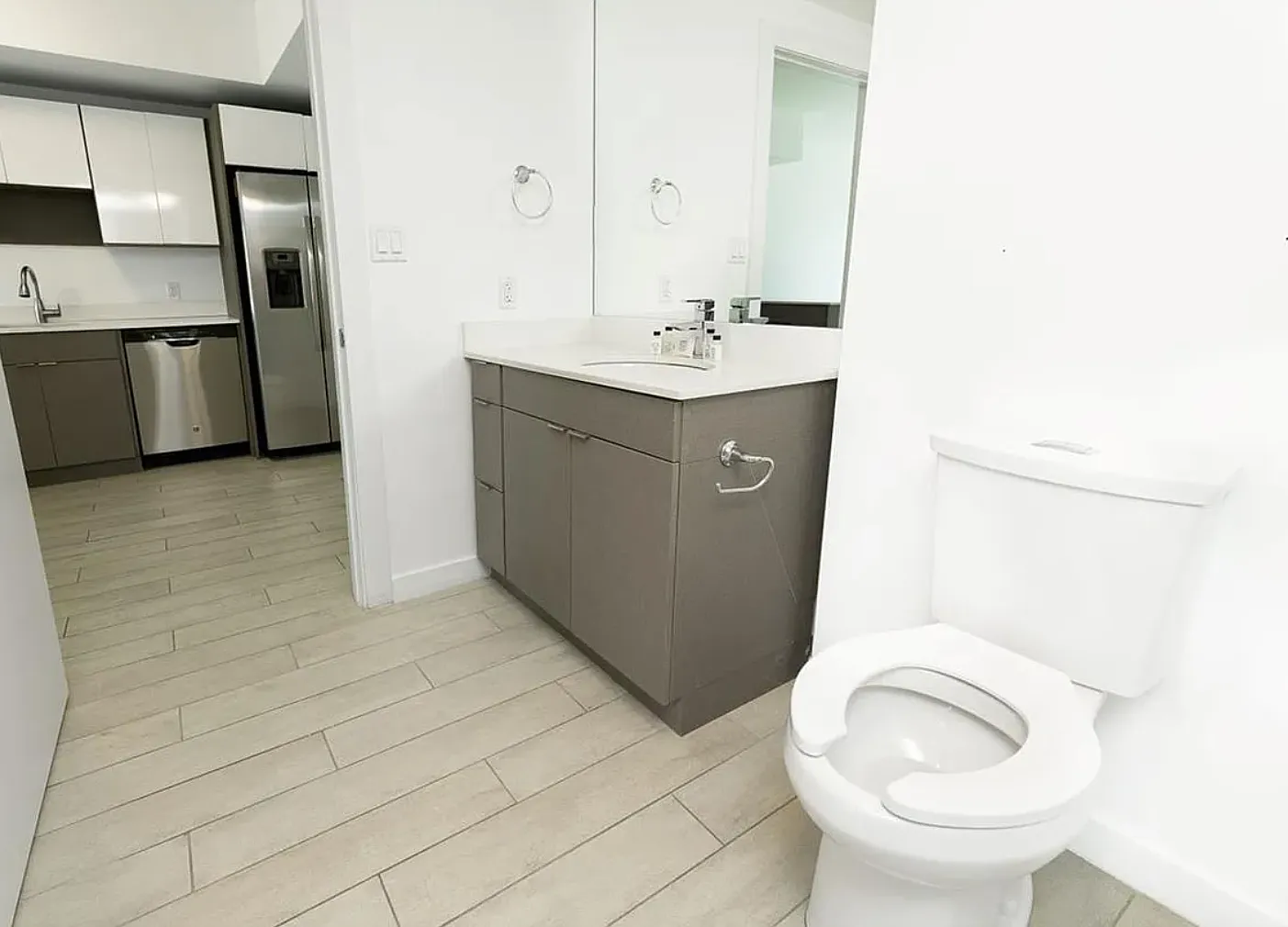 1 bed, 574 sqft, $2,300 — Photo 4