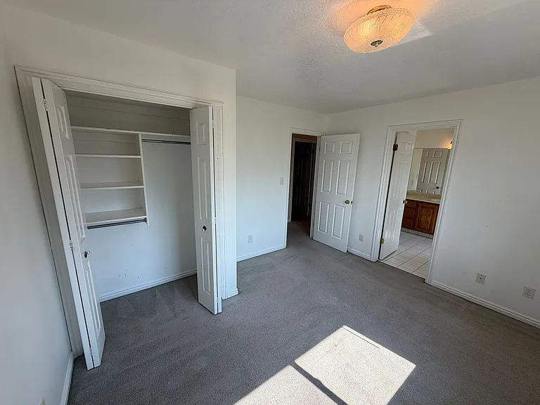 479 S Palisade Dr — Photo 39