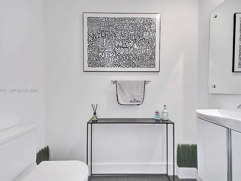 1100 Biscayne Blvd #3708 — Photo 7