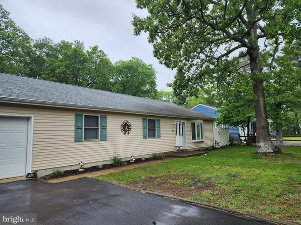 23 Maricopa Trl, Browns Mills, NJ 08015