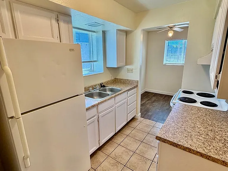 8287 S. Ivy Drive — Photo 6