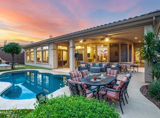 2302 W Hazelhurst Dr, Phoenix, AZ 85086