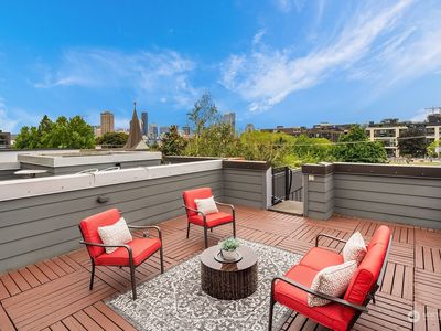 1810 11th Avenue #B, Seattle, WA, 98122