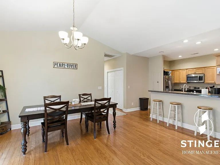 3 Kings Cross Ct — Photo 14