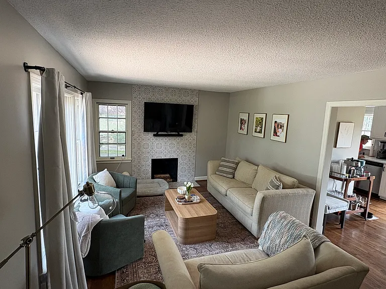 5539 Outlook St — Photo 2