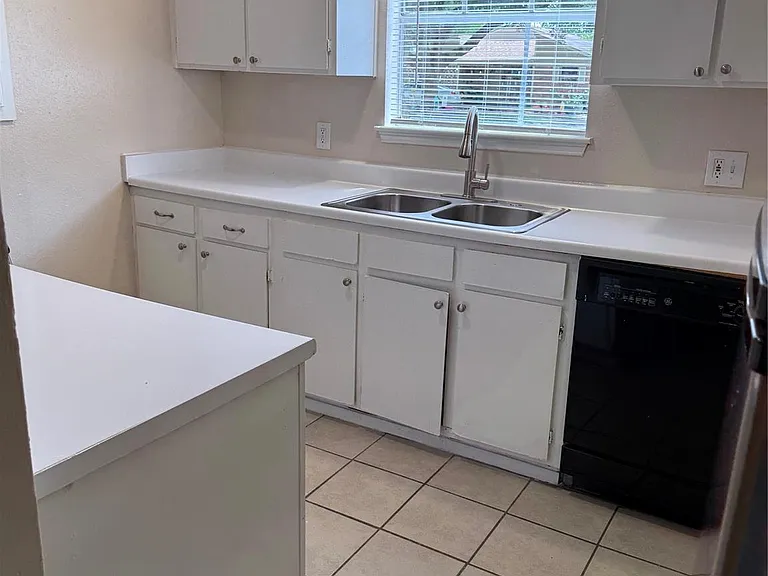 3314 Scotch Moss Ln — Photo 6