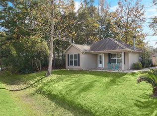 2272 Henry Clay St, Mandeville, LA 70448