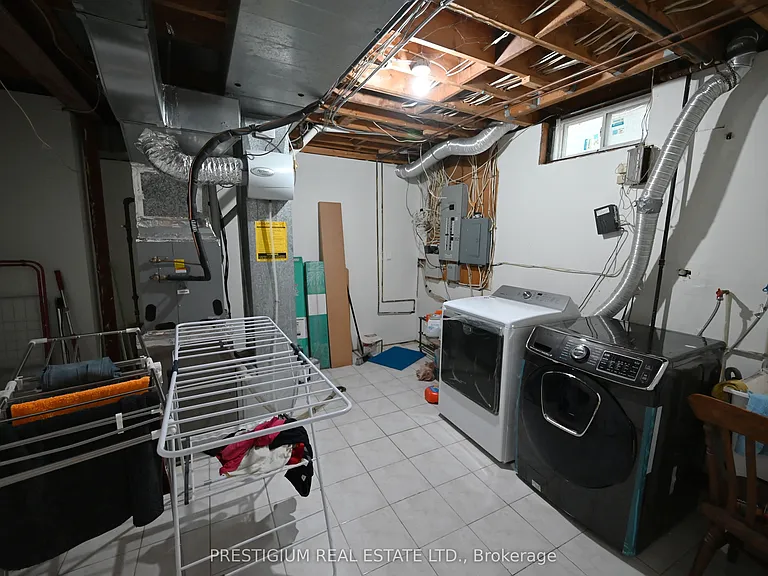 1412 Islington Ave #BASEMENT — Photo 18