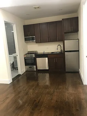 Rented by Gemstone Realty Partners | media 10