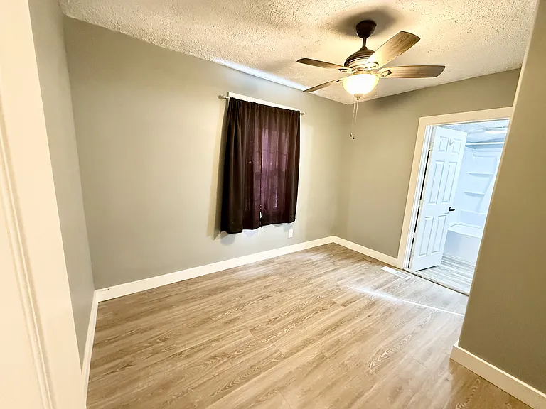 533 Kirkpatrick Ave — Photo 10