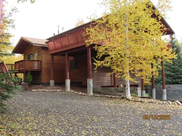782 Bennett Rd, Fairbanks, AK 99712