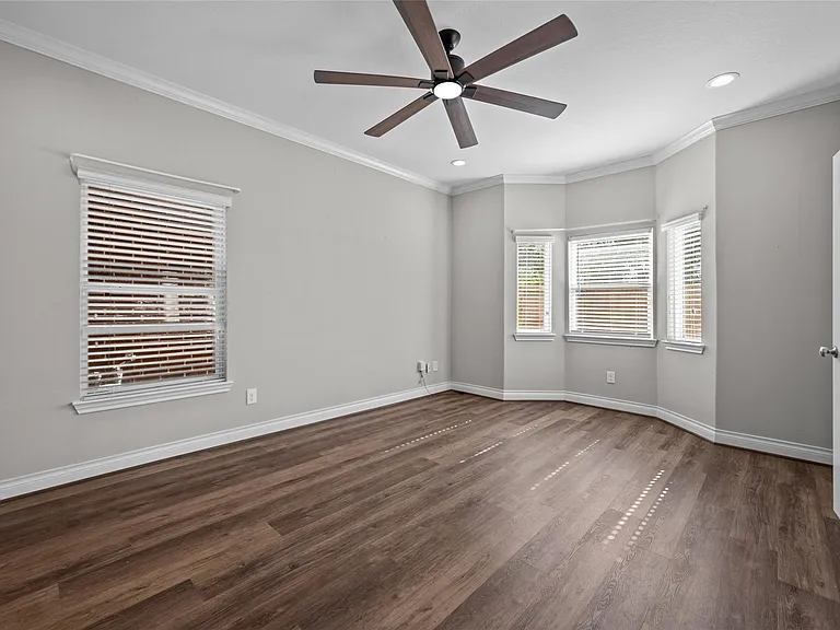 14603 Sanour Dr — Photo 27