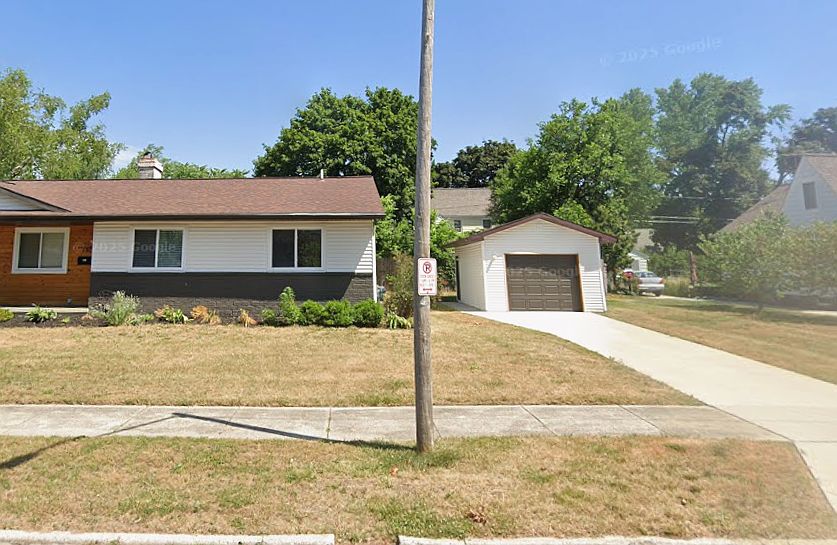 1st image of 713 Dorroll St NE