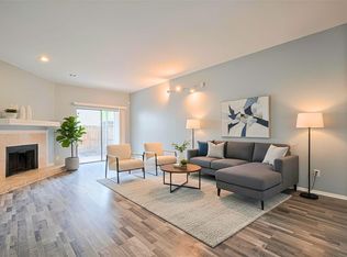 9707 Richmond Ave APT 103, Houston, TX 77042