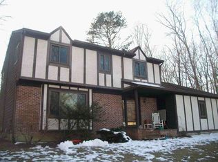 50 Kettle Ct, North Kingstown, RI 02852