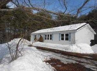 18 Macdonald Ln, Buxton, ME 04093