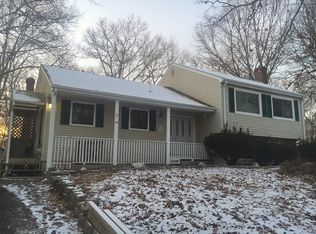 49 Crabtree Rd, Plymouth, MA 02360