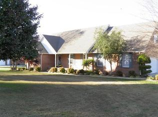 565 Brandon Rd, Manchester, TN 37355