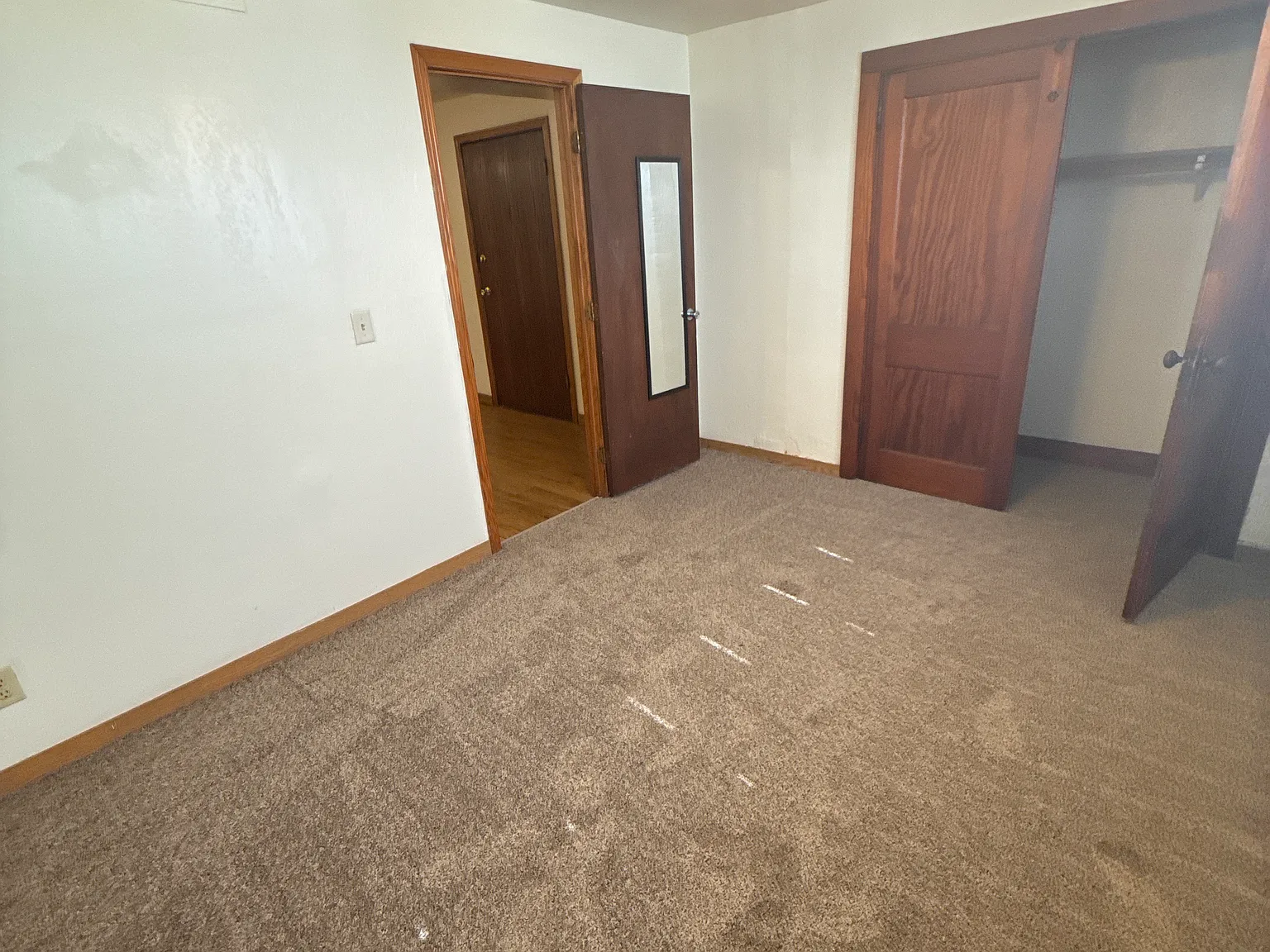 2 bed, $795 — Photo 2
