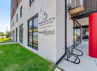 5 Hamilton St N #214, Hamilton, ON L8B2A4
