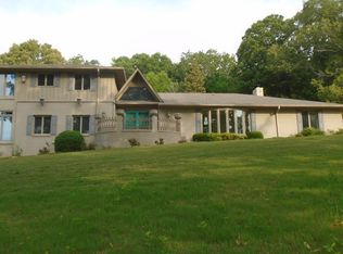 447 Riverton Dr, Rainbow City, AL 35906