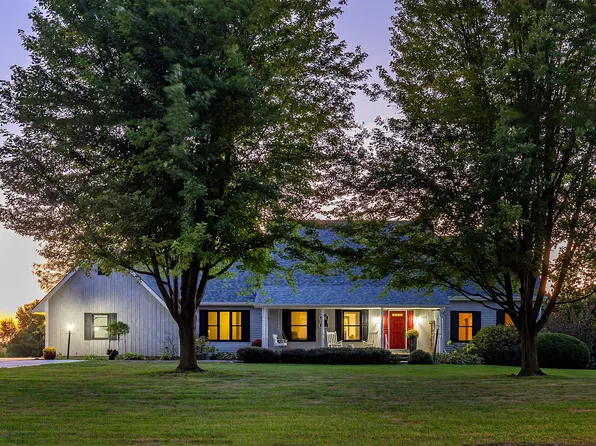 2125 W 15th St S, Newton, IA 50208