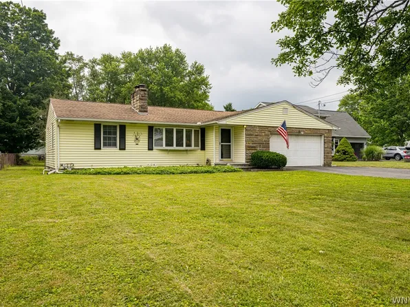 7093 Boston State Rd, Hamburg, NY 14075