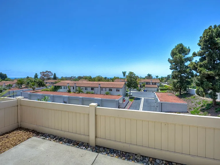 6805 Briarwood Dr — Photo 20