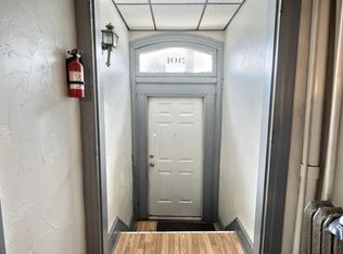 301 N Queen St APT 1, York, PA 17403