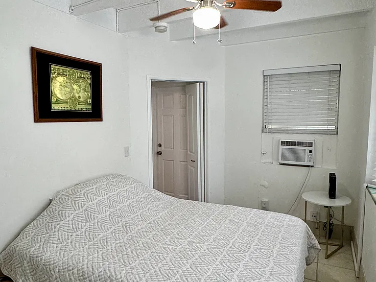 222 Australian Ave #7 — Photo 4