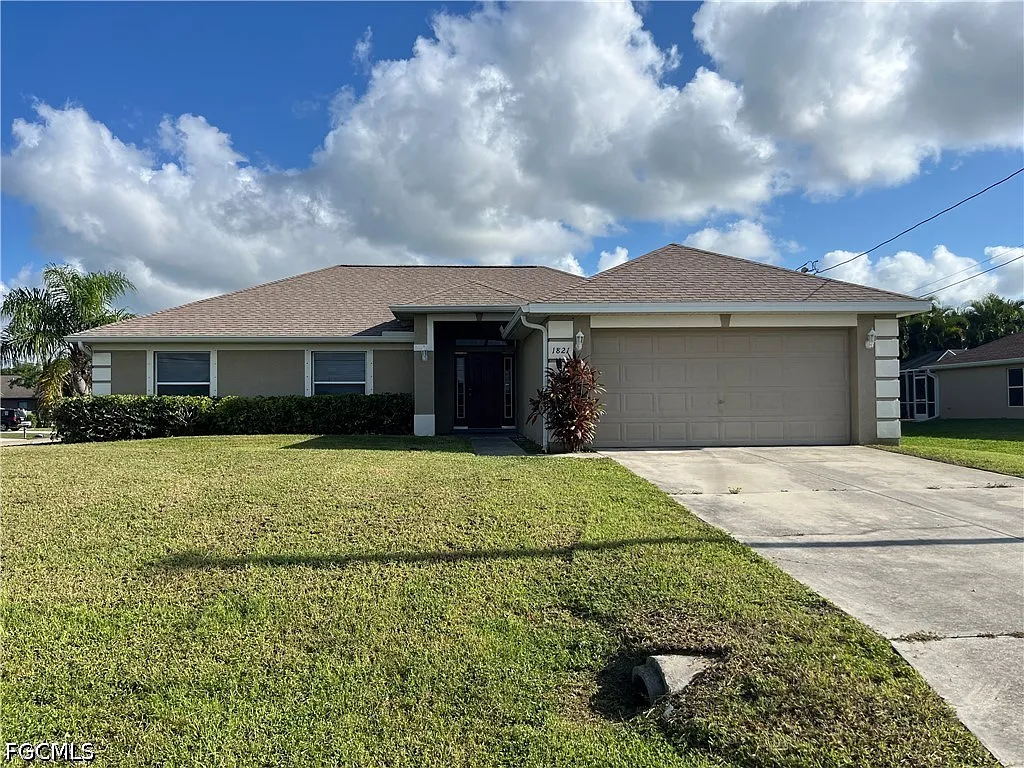 4 bed, 2.0 bath, 1757 sqft, $1,895 — Photo 1
