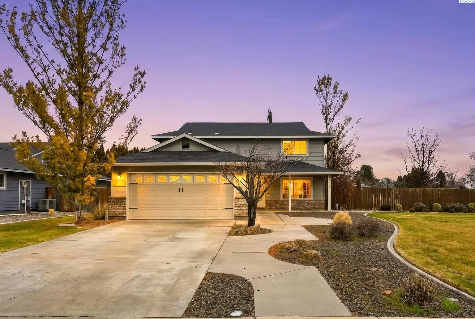 5102 Blue Heron Blvd photo 1