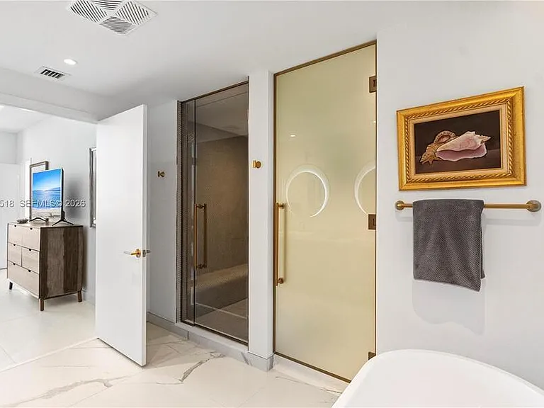 2678 Tigertail Ave #Penthouse 4 — Photo 20