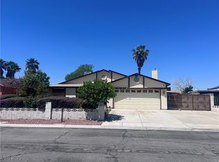 1281 Challenge Ln, Las Vegas, NV 89110