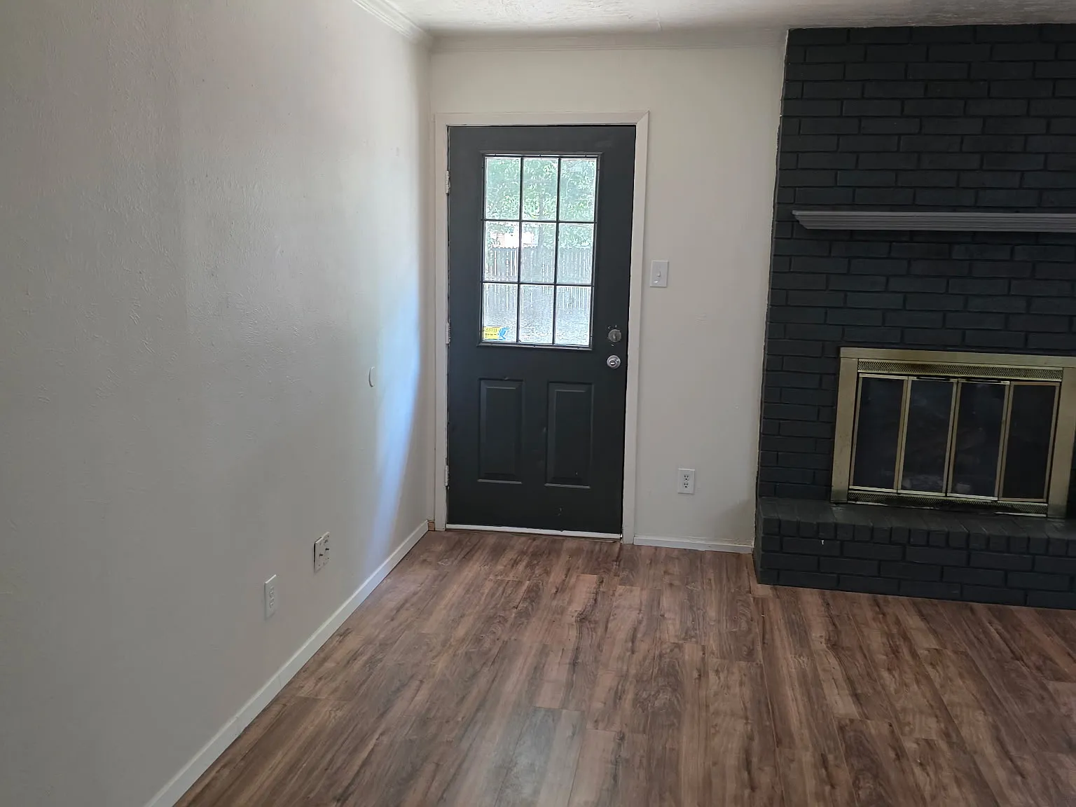 3 bed, 1325 sqft, $1,795 — Photo 4